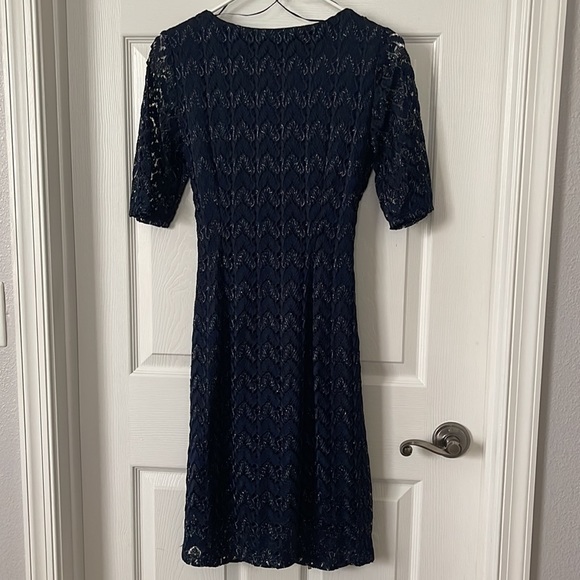 Beautiful Navy cocktail dress. - Picture 6 of 6